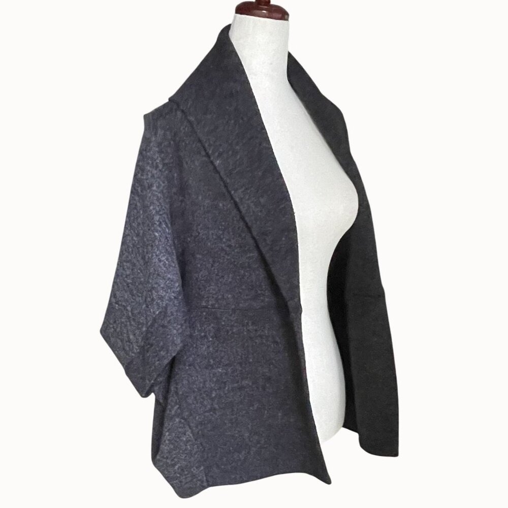 Vtg Saks Fifth Avenue Gray Origami Cocoon Open Front Fleece Wrap Jacket XS - Picture 11 of 16
